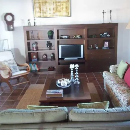 Izliti Villa *