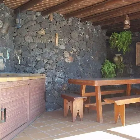 Izliti Villa *